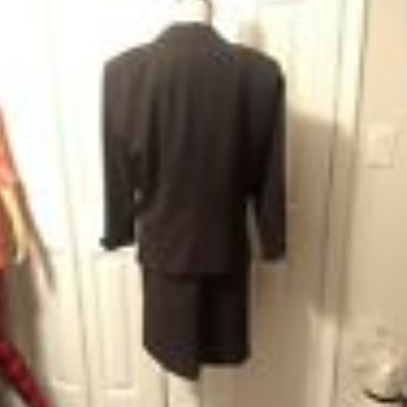 Alyn Paige New York 2 piece women's Gray and Blue trim skirt suit lined Sz 15/16 - Picture 3 of 11
